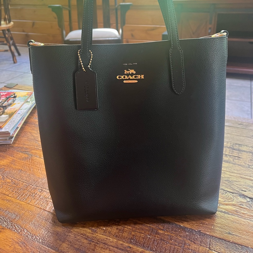 Coach leather black handbag, new.